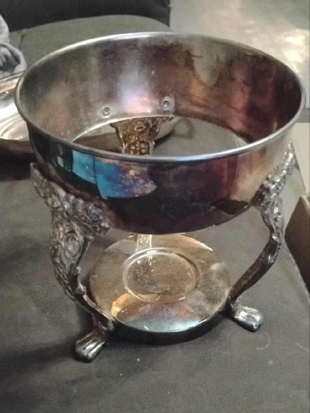 Source Unknown Silver-Tone Ornate Tripod Serving Bowl